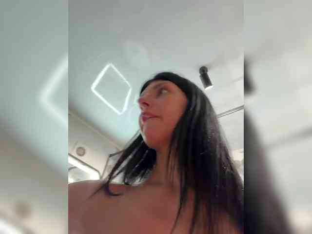 chicanogirl webcam