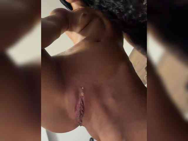 chicanogirl webcam