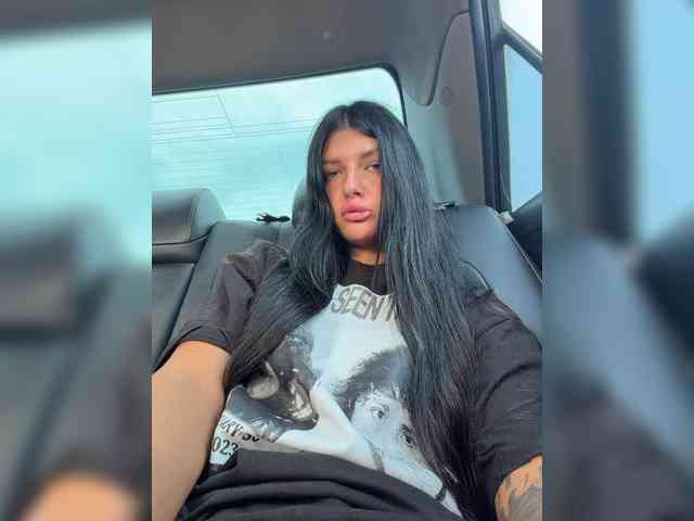 chicanogirl webcam