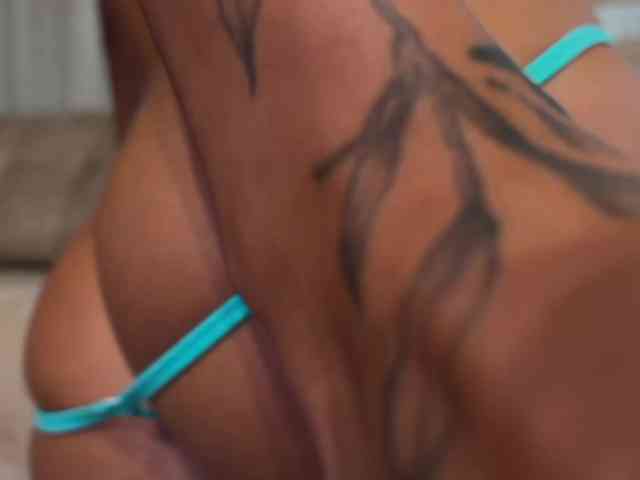 Model: chicanogirl