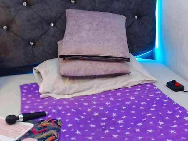 Babycloe10 webcam