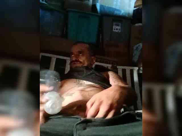 UrSugaDaddy213 Sex Cam Show