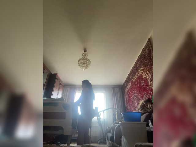 SaliiOnli's BongaCams show and profile