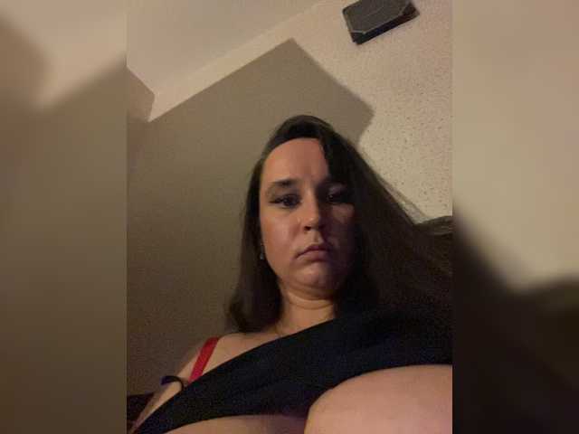 SaliiOnli live cam on BongaCams