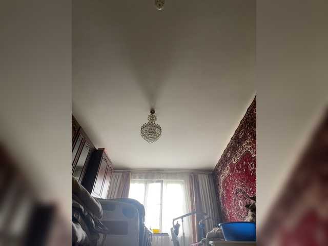 SaliiOnli live cam on UnifiedCams