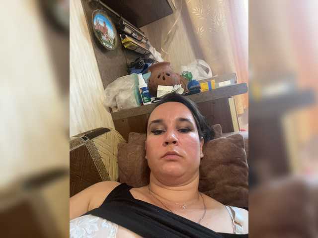 SaliiOnli live cam on BongaCams