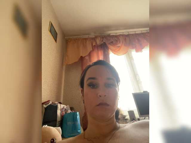 SaliiOnli live cam on BongaCams
