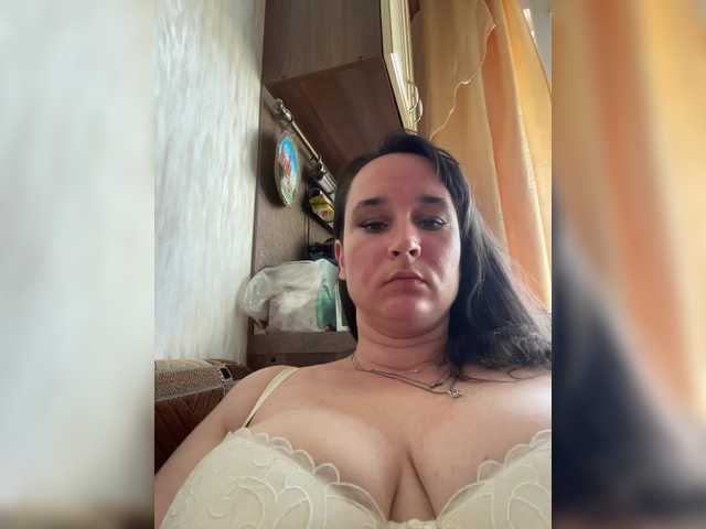 SaliiOnli live cam on BongaCams