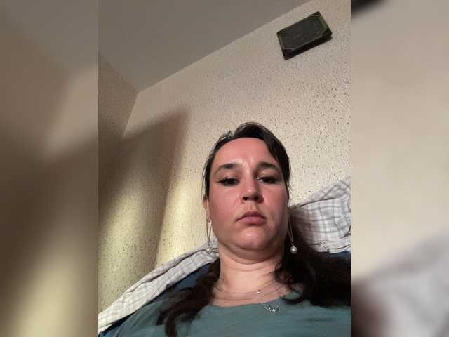 SaliiOnli live cam on BongaCams