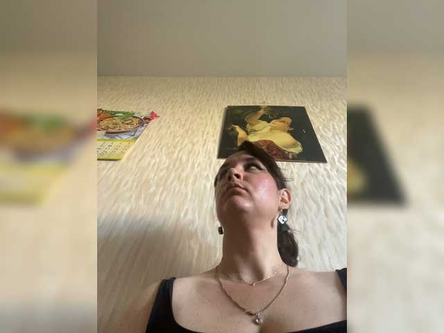 SaliiOnli live cam on BongaCams