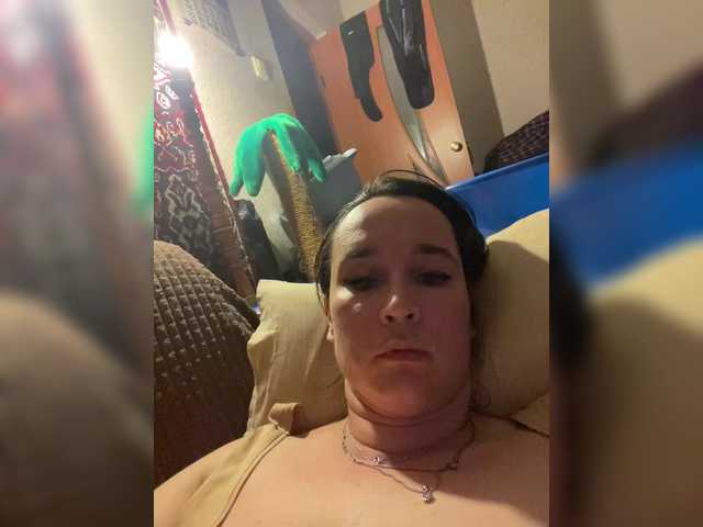 SaliiOnli live cam on BongaCams