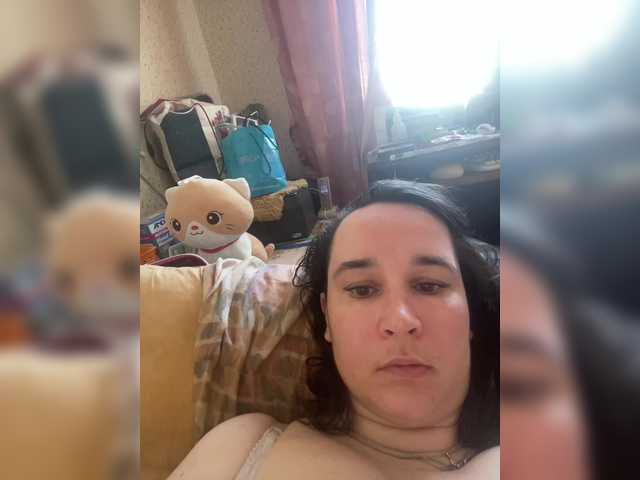 SaliiOnli's BongaCams show and profile