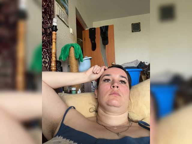 SaliiOnli live cam on BongaCams