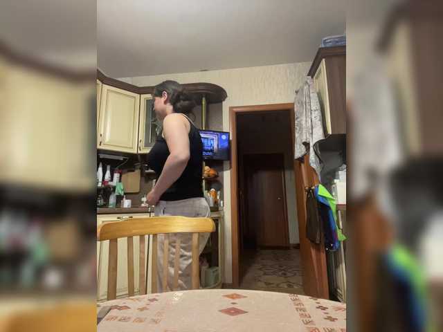 SaliiOnli live cam on BongaCams