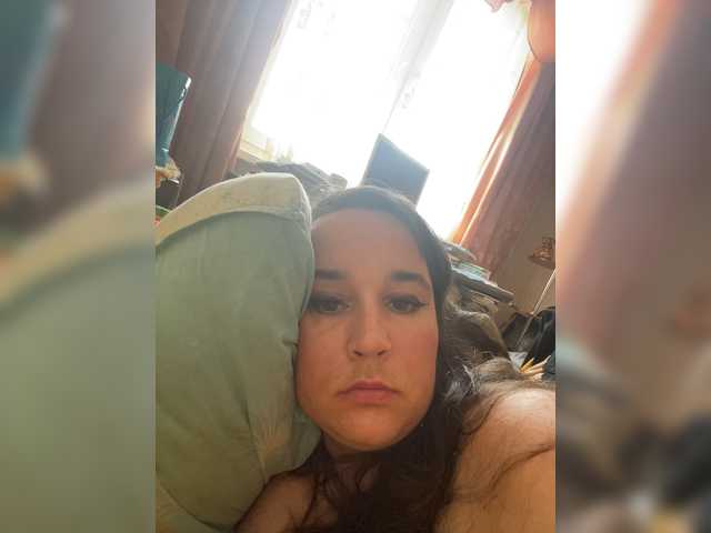 SaliiOnli live cam on BongaCams