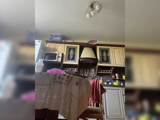 SaliiOnli live webcam show
