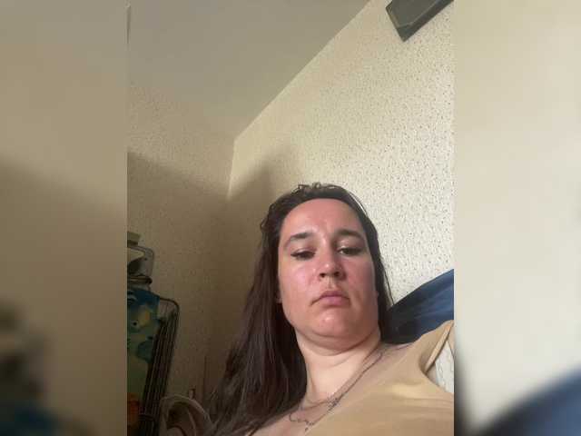SaliiOnli live cam on BongaCams