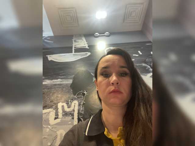 SaliiOnli live cam on BongaCams