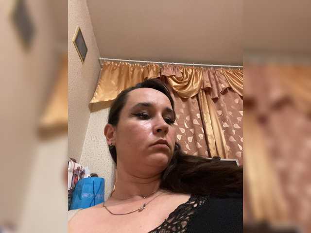 SaliiOnli live cam on BongaCams
