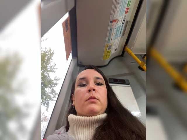 SaliiOnli live cam on BongaCams