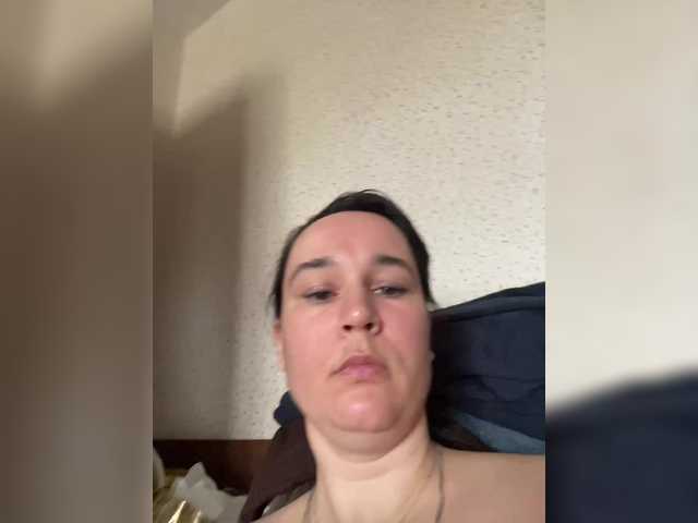 SaliiOnli's BongaCams show and profile