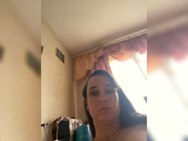 SaliiOnli live cam on BongaCams