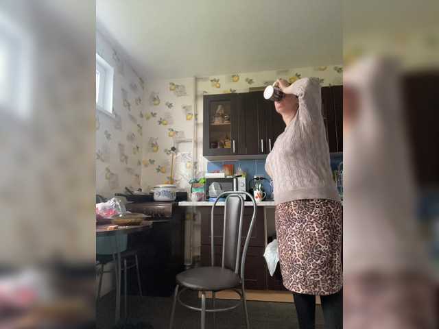 SaliiOnli live cam on BongaCams