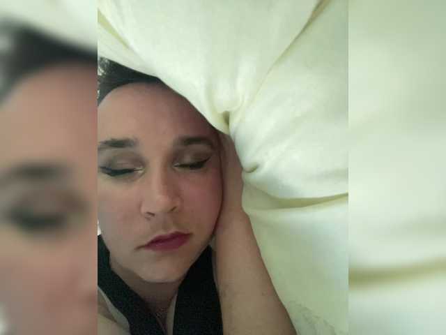 SaliiOnli live cam on BongaCams