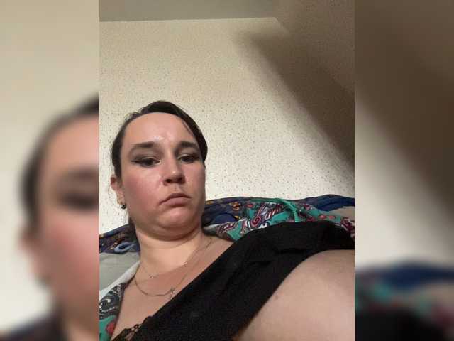 SaliiOnli live cam on BongaCams