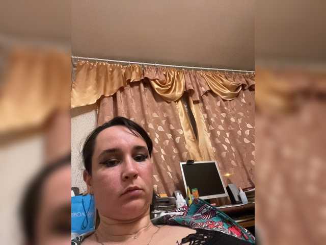 SaliiOnli live cam on BongaCams
