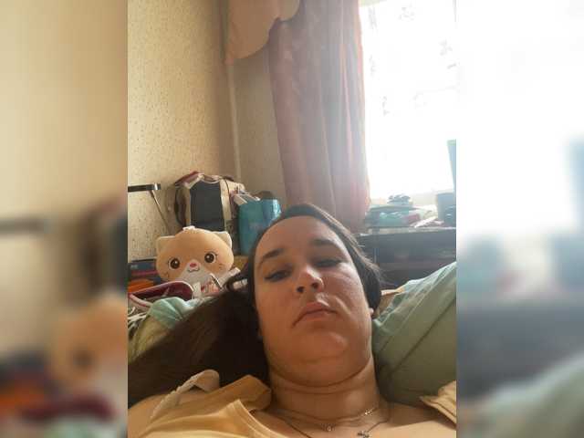 SaliiOnli live cam on BongaCams