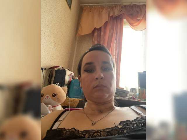 SaliiOnli live cam on BongaCams