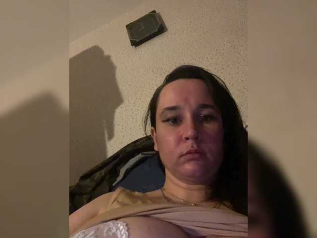 SaliiOnli's BongaCams show and profile