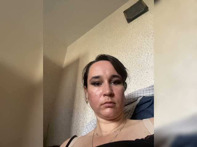 SaliiOnli live cam on BongaCams