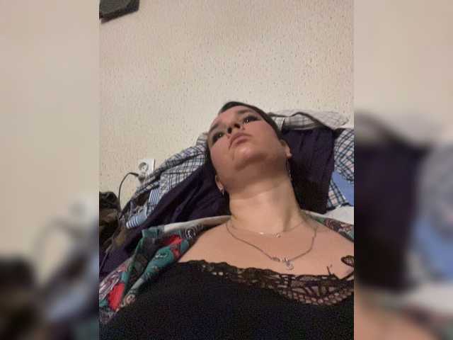 SaliiOnli live cam on BongaCams