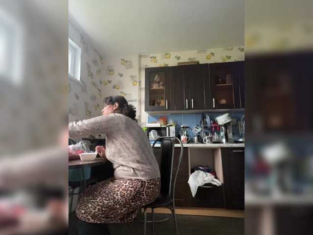 SaliiOnli live cam on BongaCams