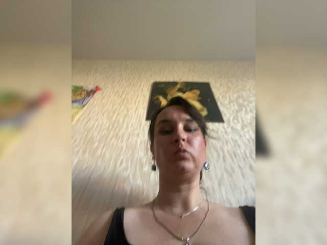 SaliiOnli live webcam show