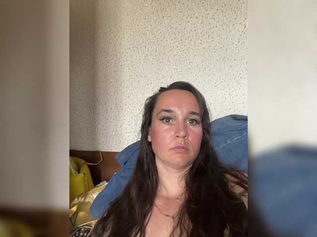 SaliiOnli live webcam show