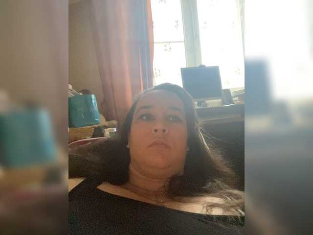 SaliiOnli live cam on BongaCams