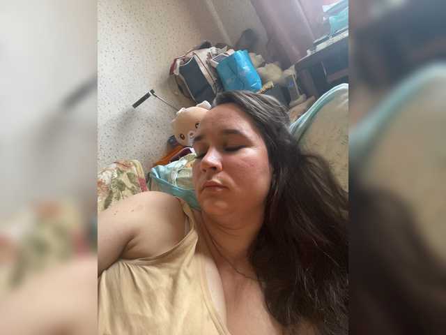 SaliiOnli live cam on BongaCams