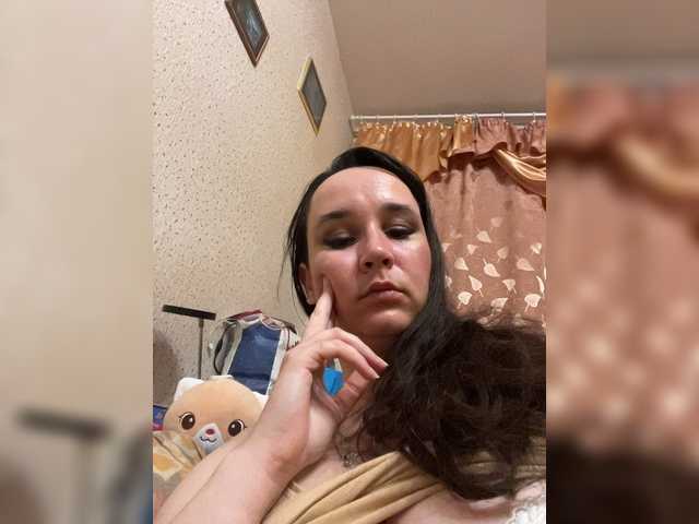SaliiOnli live cam on BongaCams