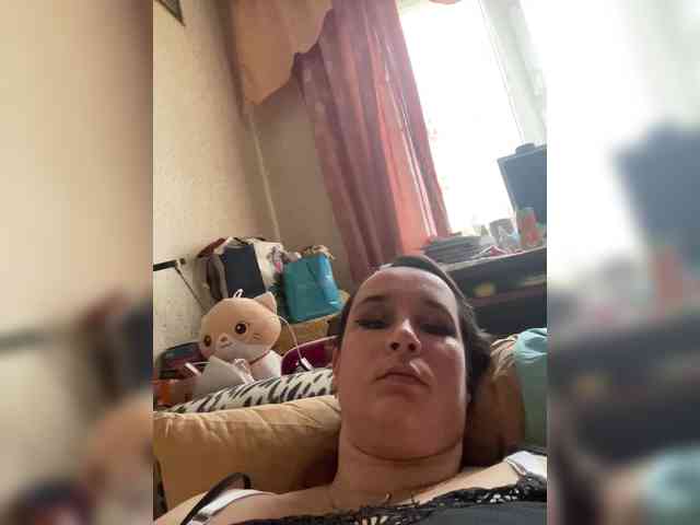 SaliiOnli webcam