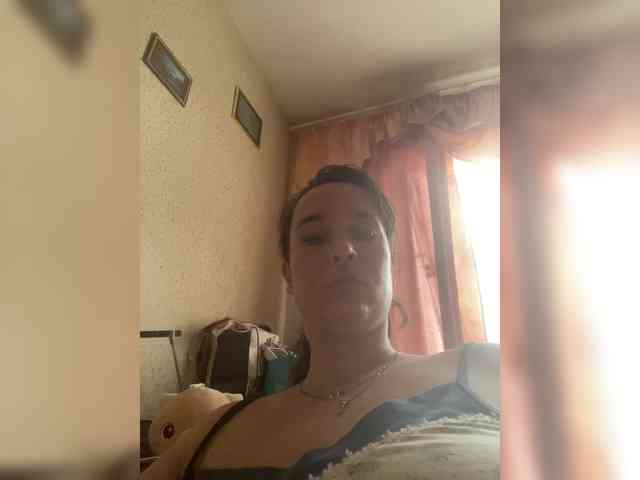 SaliiOnli webcam