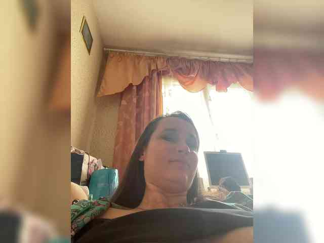 SaliiOnli webcam