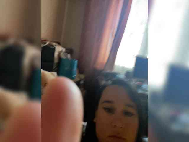 SaliiOnli webcam