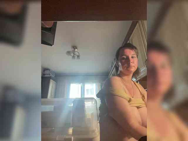 SaliiOnli webcam