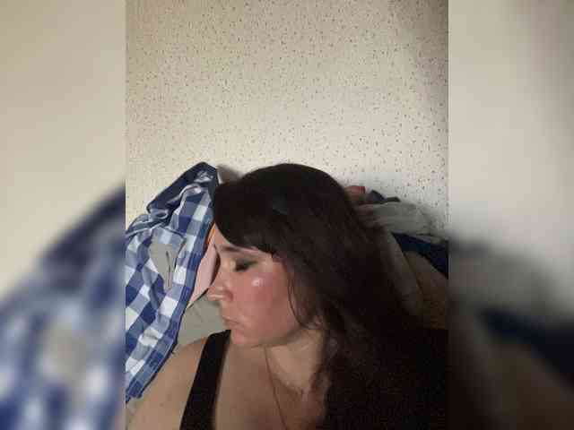 SaliiOnli webcam