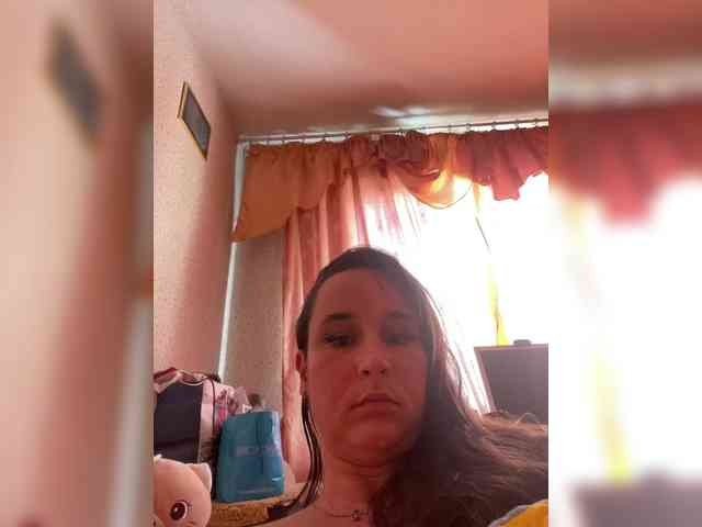 SaliiOnli webcam