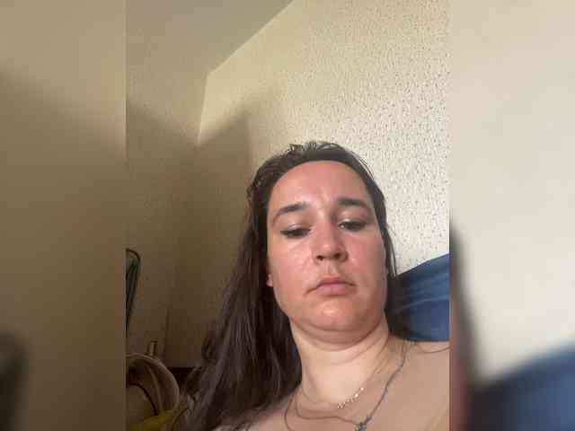 SaliiOnli webcam