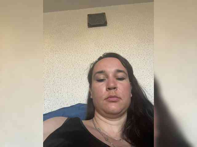 SaliiOnli webcam